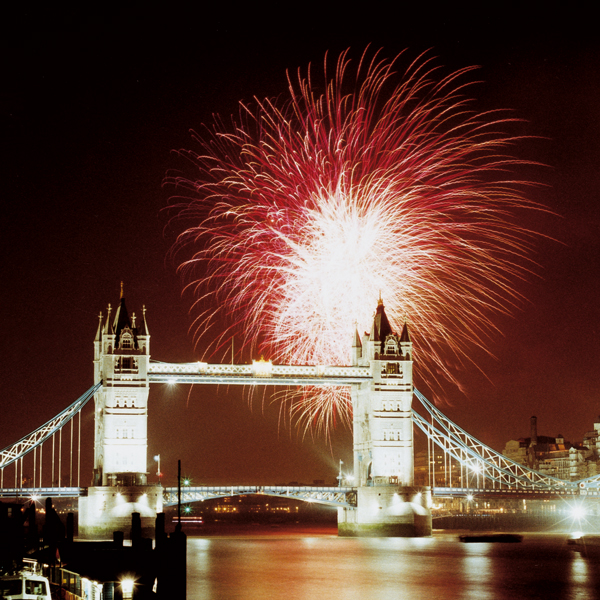Tower Bridge London-Dynamic Fireworks Display